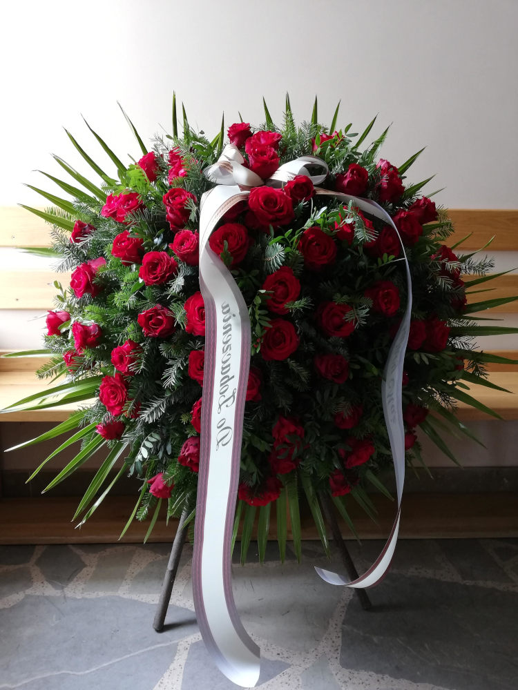 Zakład pogrzebowy Azalia przykładowy wieniec