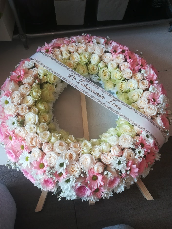 Zakład pogrzebowy Azalia przykładowy wieniec